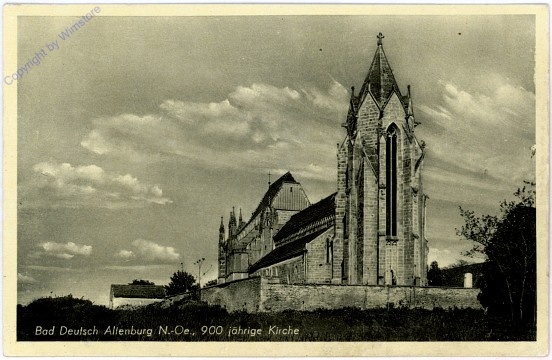 Bad Deutsch Altenburg, 900 jährige Kirche