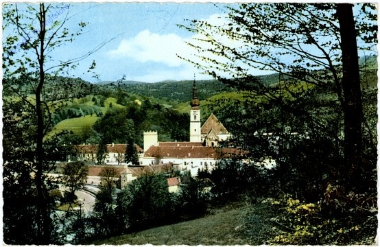 Heiligenkreuz, Stift
