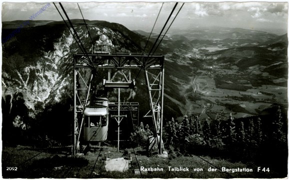 Rax, Raxbahn, Talblick von der Bergstation