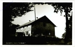 Laaben, Schöpfl-Schutzhaus