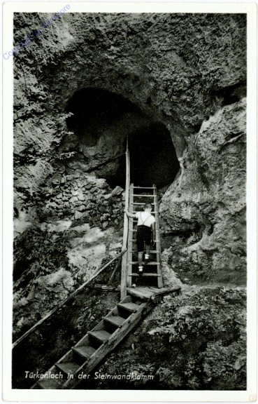 Furth an der Triesting, Türkenloch in der Steinwandklamm