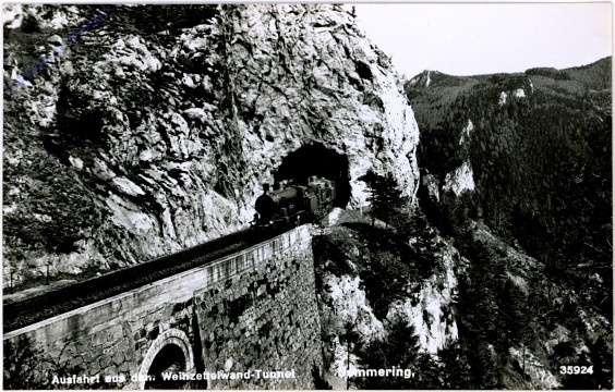 Semmering, Ausfahrt aus dem Weinzettelwand-Tunnel