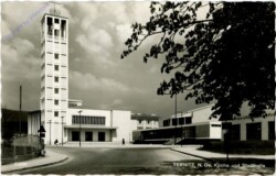 Ternitz, Kirche und Stadthalle
