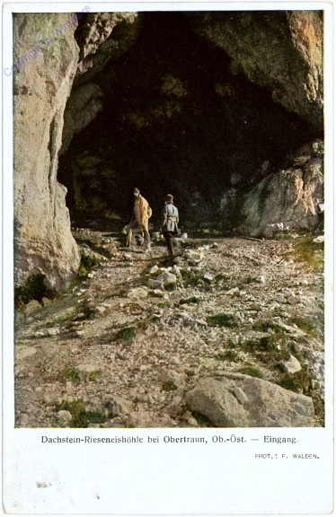 Dachstein-Rieseneishöhle, Eingang