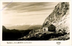 Gosau, Adamek-Hütte mit Gosautal