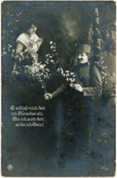 Soldat bringt Blumen