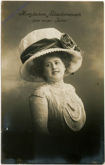 Dame mit Hut