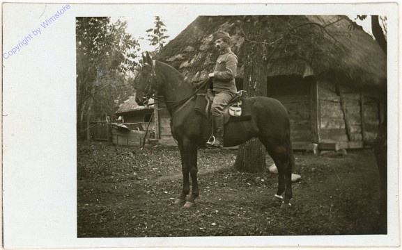 ak108038 Soldat auf Pferd