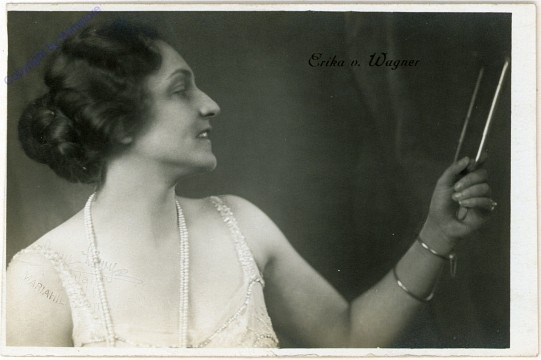 von Wagner Erika, Löwy