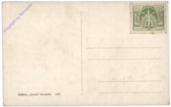 Arme Frau sammelt Zweige