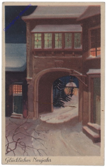 Verschneite Tordurchfahrt