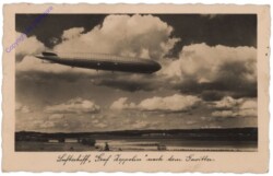 Luftschiff "Graf Zeppelin" nach dem Gewitter