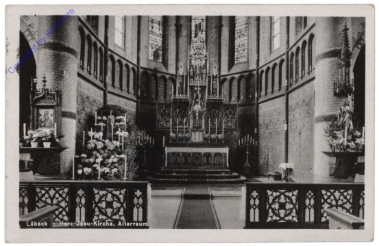 Lübeck, Herz-Jesu-Kirche, Altarraum