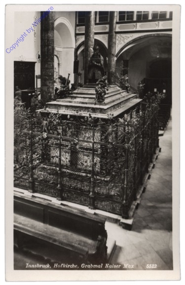 Innsbruck, Hofkirche, Grabmal Kaiser Max