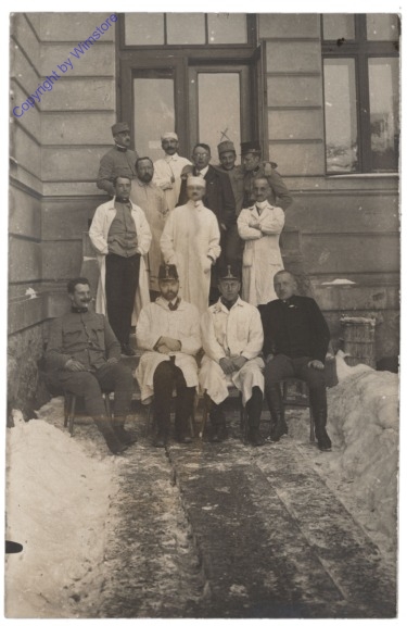 ak111365 Soldaten und Ärzte