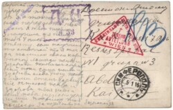 Pärchen umarmt sich