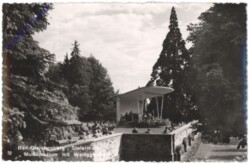 Bad Gleichenberg, Musikpodium mit Wellingtonia