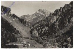 Gesäuse,  Johnsbach mit großem Buchstein