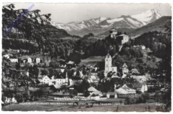 Neumarkt, mit dem Tauerngebirge