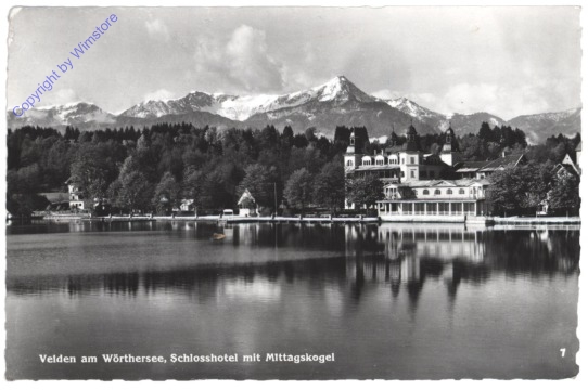 Velden, Schloßhotel Velden mit Mittagskogel