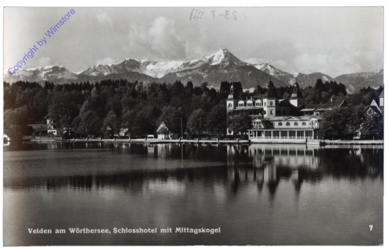 Velden, Schloßhotel mit Mittagskogel