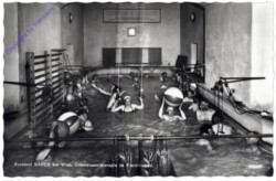 Baden, Unterwassertherapie im Franzensbad