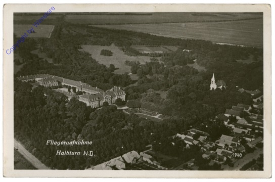 Halbturn, Fliegeraufnahme