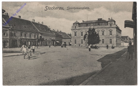 Stockerau, Sparkassenplatz