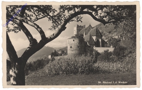 ak115954 Weissenkirchen, Wehrkirche St. Michael in der Wachau