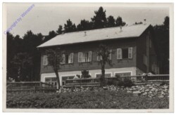 Pernitz, Waxeneckhaus