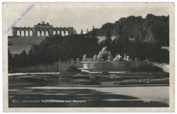 Wien 13, Schönbrunn, Neptunbrunnen und Gloriette