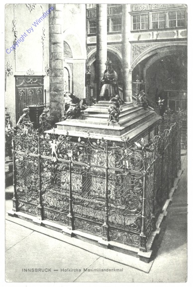 Innsbruck, Hofkirche, Maximiliandenkmal