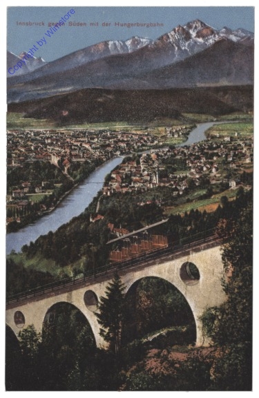 Innsbruck, gegen Süden mit der Hungerburgbahn