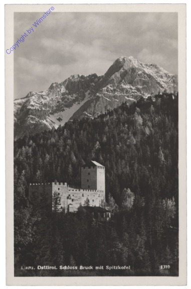 Lienz, Schloss Bruck mit Spitzkofel