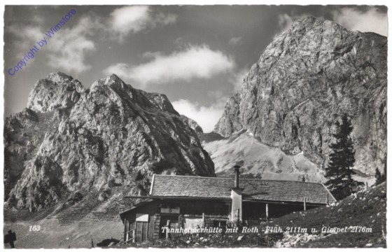 Tannheim, Tannheimerhütte mit Rot Flüh und Gimpel