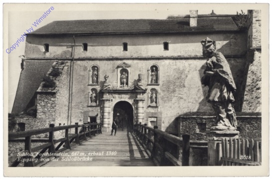 ak118964 Forchtenau, Schloß Forchtenstein, Eingang von der Schlossbrücke
