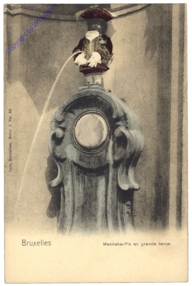 ak119408 Brüssel, Bruxelles, Manneke-Pis en grande tenue