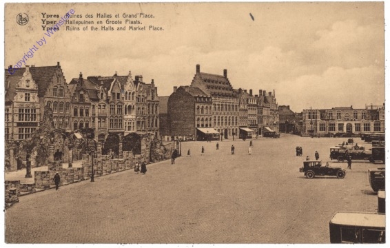 Ypern, Ypres, Ruines des Halles et Grand'Place