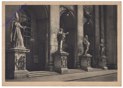 ak120431 Salzburg, Portal am Dom