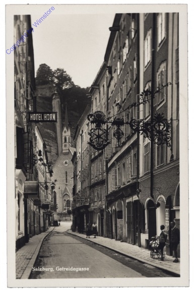 ak120590 Salzburg, Getreidegasse