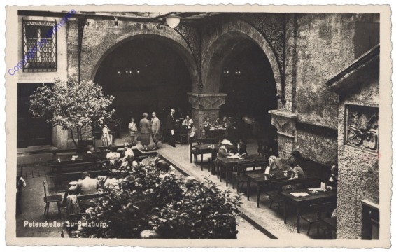 ak120968 Salzburg, Peterskeller