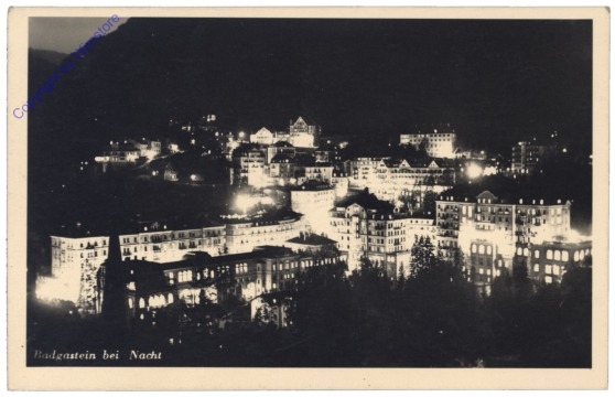 ak121087 Bad Gastein, Ortsansicht bei Nacht
