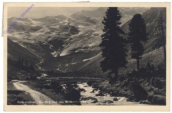 Krimml, Krimmlertal, Hintergrund das Krimmlerkees