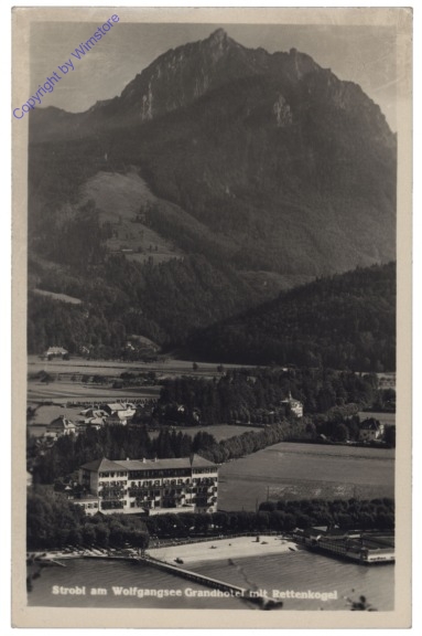 Strobl, Grandhotel mit Rettenkogel