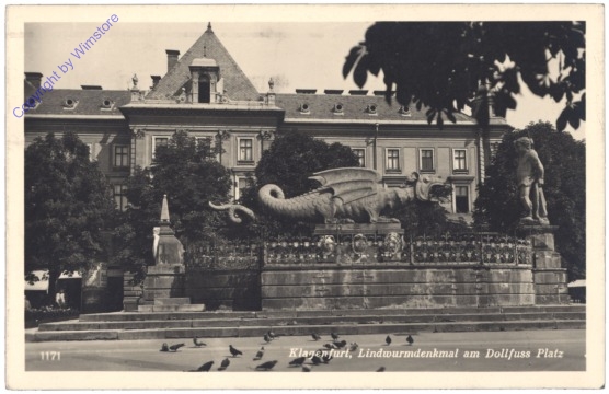 Klagenfurt, Lindwurm-Denkmal am Dollfuss Platz