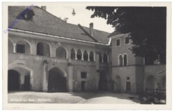 Millstatt, Stiftshof