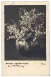 Maiglöckchen in Vase