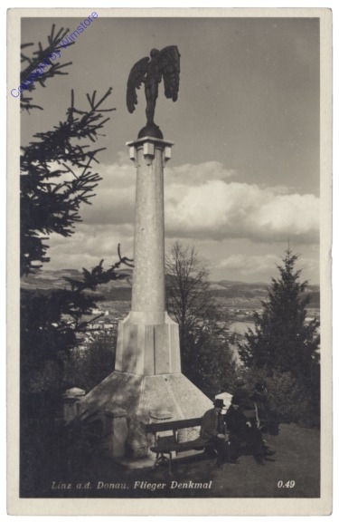 Linz an der Donau, Flieger Denkmal