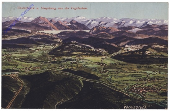 ak124395 Vöcklabruck, und Umgebung aus der Vogelschau