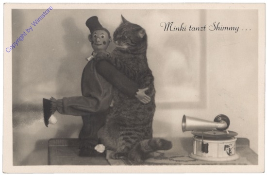 Minki tanzt Shimmy ...
